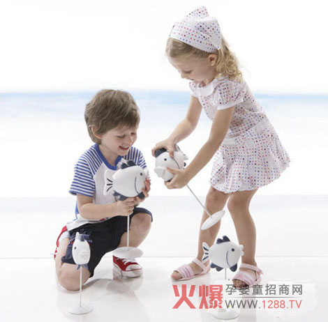 愛兒赫瑪嬰童服飾健康自然 彰顯孩子時尚個性