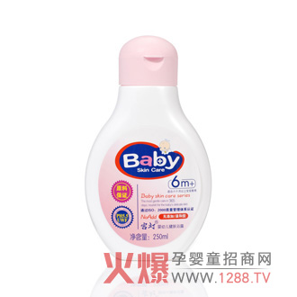 寶寶想要清爽一“夏” 就選宮燈兒童柔潤洗沐系列