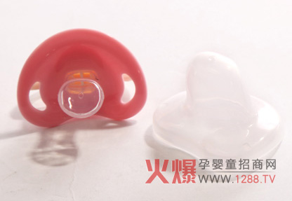 沁康心形安撫奶嘴  0-5個(gè)月寶寶必備