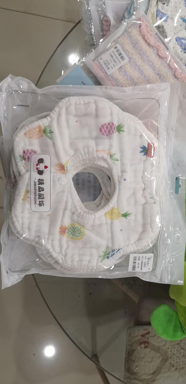 澤玉佳兒六層縐紗八角圍嘴.jpg