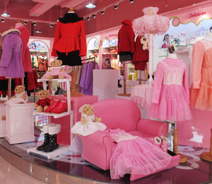 笛莎童裝店面展示