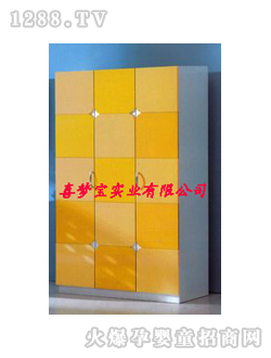 兒童黃色三門衣柜