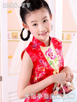 點(diǎn)兒旗袍大童照