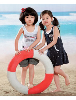 欣琪兒10夏裝可愛(ài)黑裙