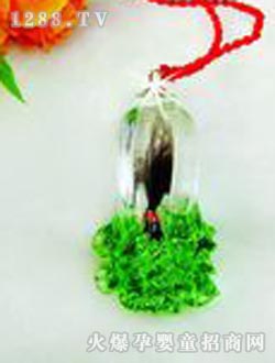 燦燦胎毛墜白菜