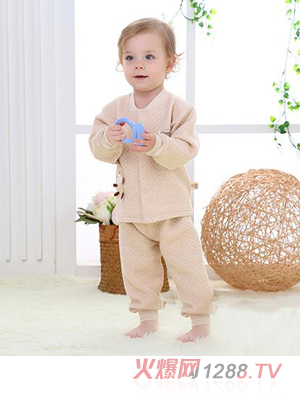 蓓琪兔嬰兒服飾2015秋冬新品加絲系列對(duì)襟